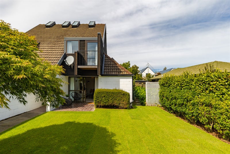 92A Aikmans Road, Merivale, Christchurch - Carousel 2