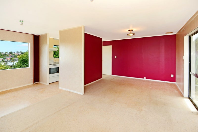 1/82 Totaravale Drive, Totara Vale, Auckland - Carousel 10
