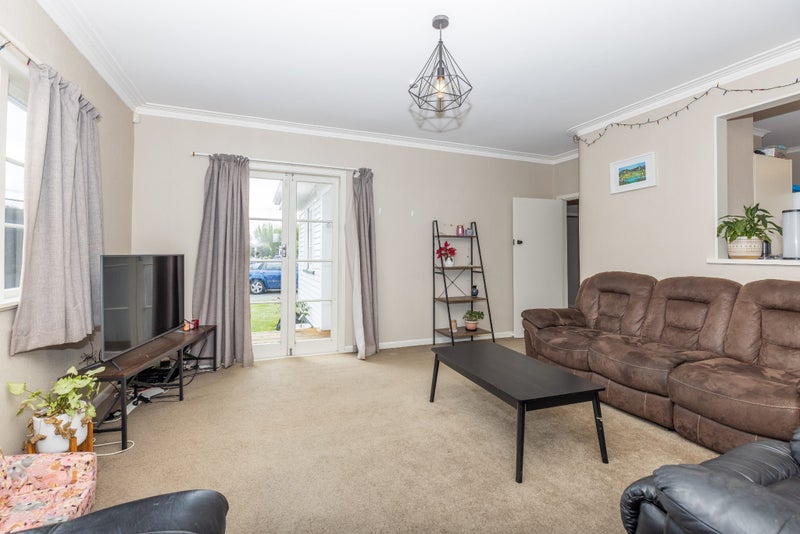 18 Pearsons Avenue, Claudelands, Hamilton - Carousel 2