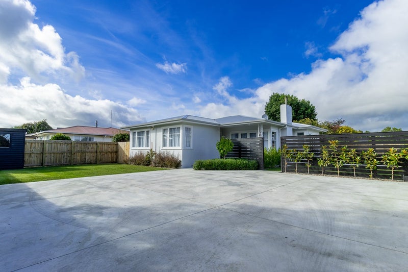 460 Ruahine Street, Terrace End, Palmerston North - Carousel 1