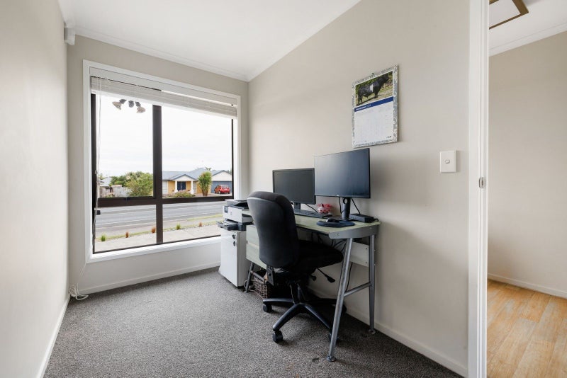 33 Thomas Road, Huntington, Hamilton - Carousel 13