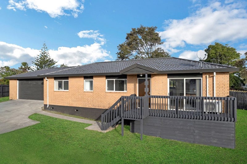 15 Freda Place, Favona, Auckland - Carousel 2