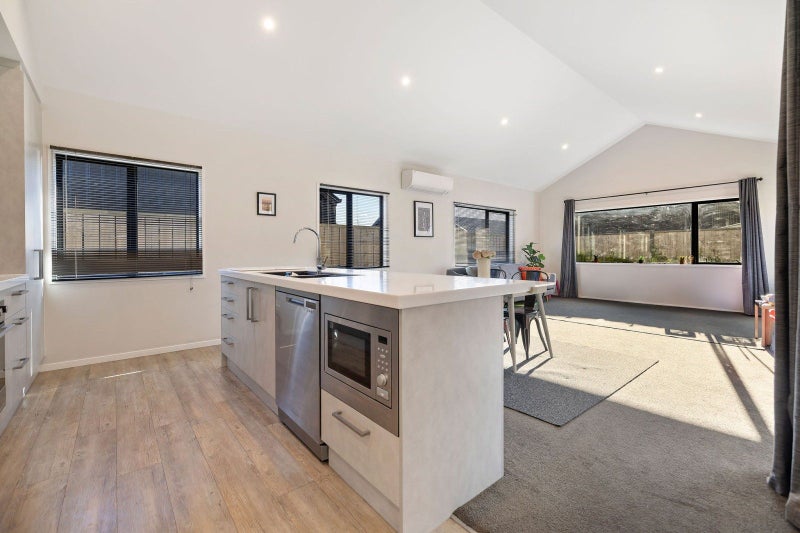 66 Muster Road, Jacks Point, Queenstown - Carousel 2