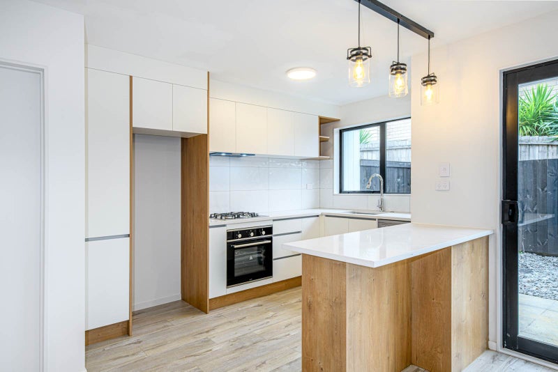 14F Ellen Avenue, Hillcrest, Auckland - Carousel 2