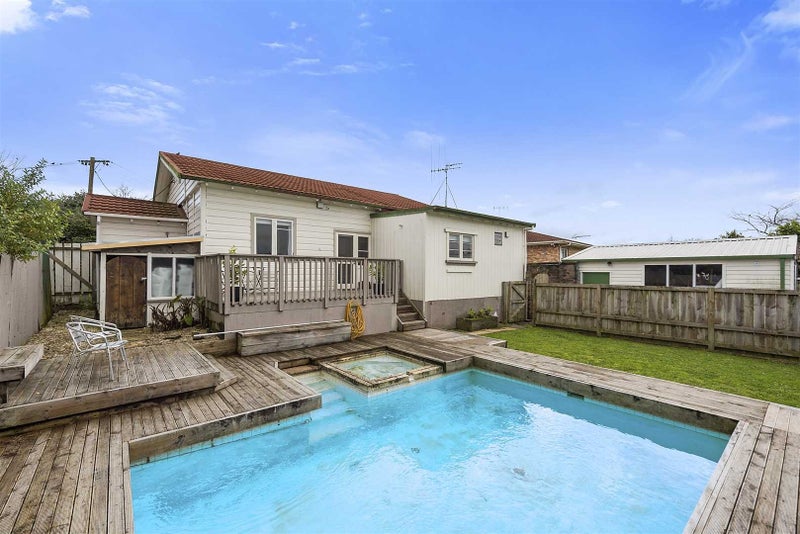 105 Ohaupo Road, Melville, Hamilton - Carousel 22