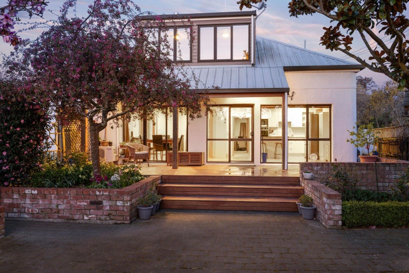 104 Hunter Terrace, Cashmere, Christchurch - Carousel 24