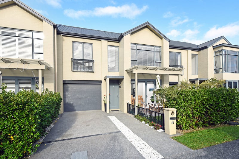 76 Barbarich Drive, Stonefields, Auckland - Carousel 1