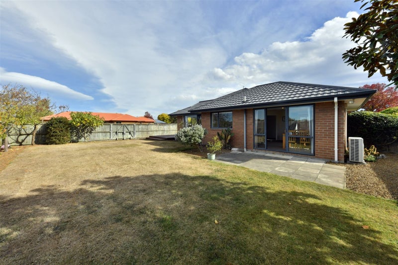 26 Sanctuary Gardens, Shirley, Christchurch - Carousel 2
