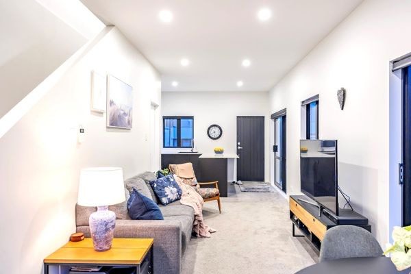 14B Cosy Place, Howick, Auckland - Carousel 2