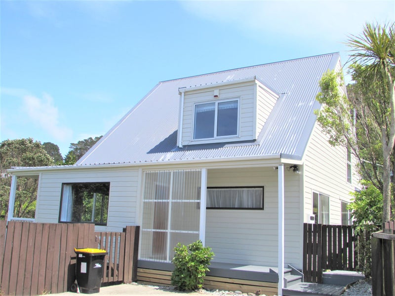 67 Percy Dyett Drive, Karori, Wellington - Carousel 1