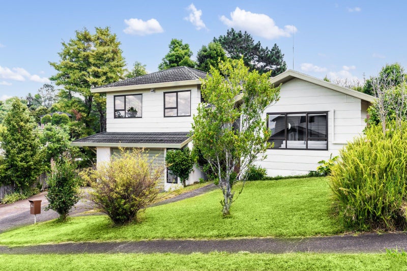 14 Deverell Place, Northcross, Auckland - Carousel 1