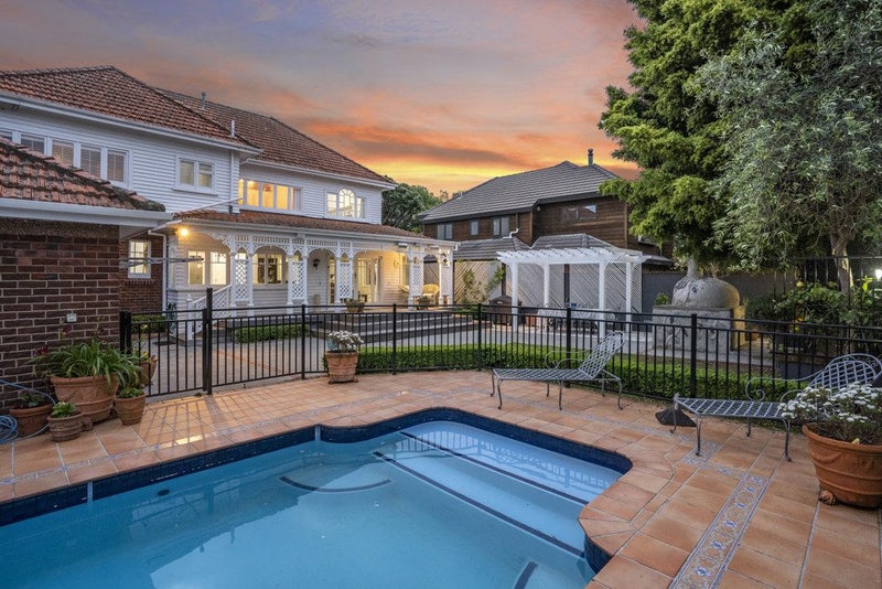 9 Massey Avenue, Woburn, Lower Hutt - Carousel 2