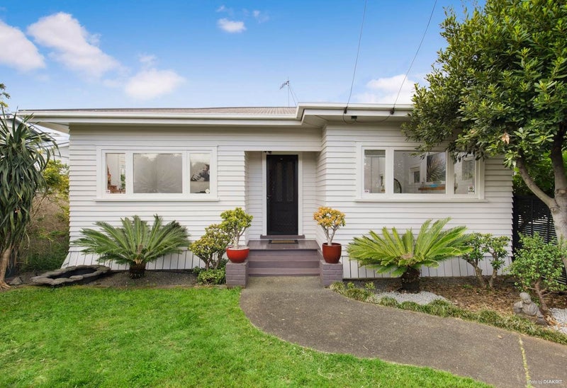 24 Woodbine Avenue, Greenlane, Auckland - Carousel 2