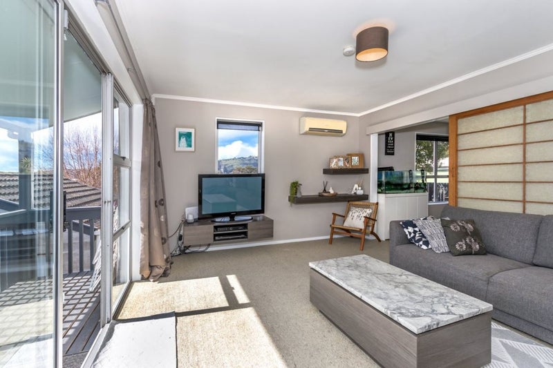 7 Avoca Valley Road, Heathcote Valley, Christchurch - Carousel 2