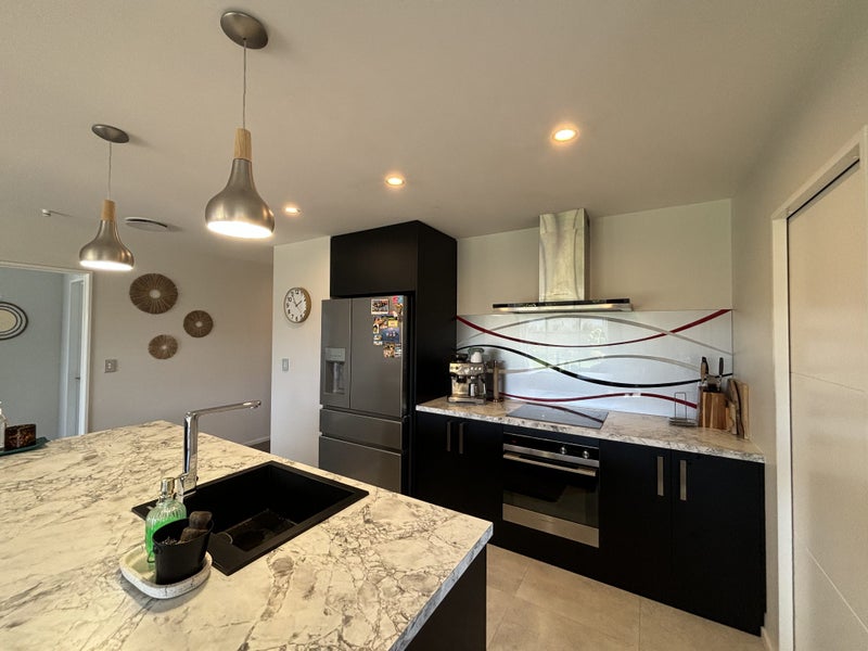5 Arabella Crescent, Yaldhurst, Christchurch - Carousel 2