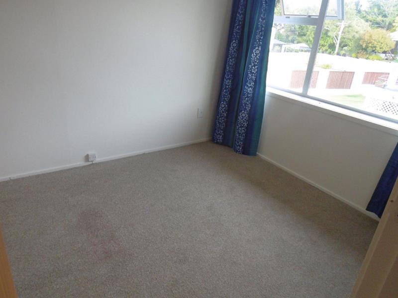 17 Merchant Avenue, Te Atatu South, Auckland - Carousel 5