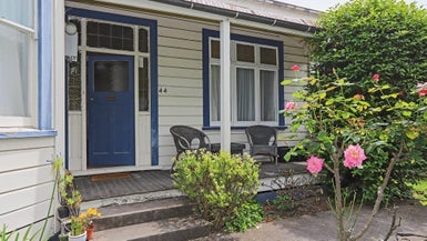 44 Mcdonald Street, Napier South, Napier - Carousel 1