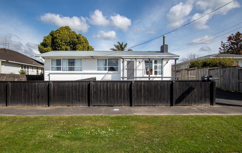 19 Dalesford Street, Silverdale, Hamilton - Carousel 21