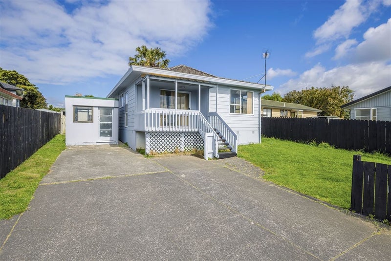 1/82 Palmers Road, Clendon Park, Auckland - Carousel 1