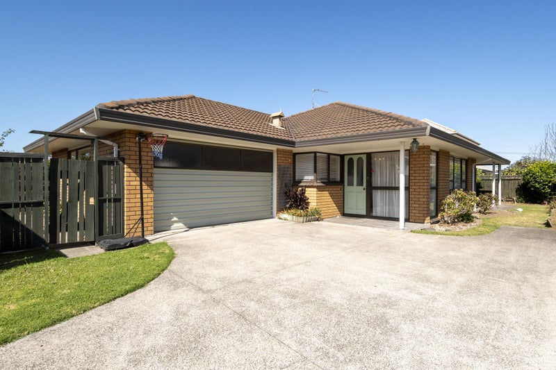 47 Ridge Street, Otumoetai, Tauranga - Carousel 1