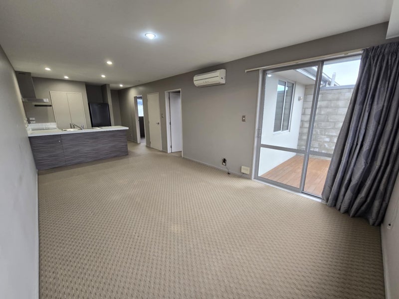 4/82 Southampton Street, Sydenham, Christchurch - Carousel 1