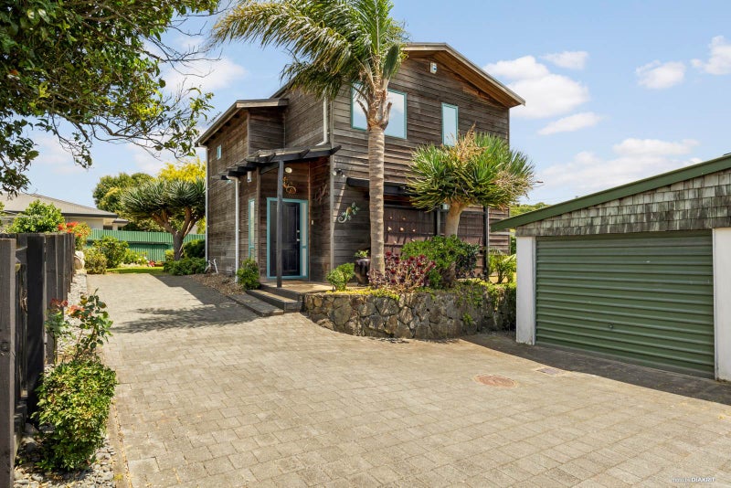 87A Rockfield Road, Penrose, Auckland - Carousel 1