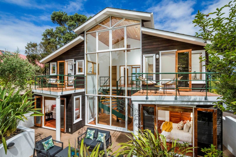 24 Orchard Road, Waiake, Auckland - Carousel 1