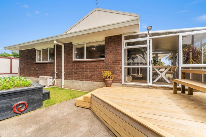 50A Andrew Place, Otumoetai, Tauranga - Carousel 2