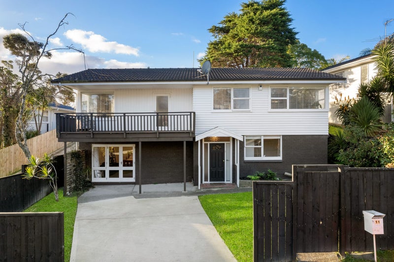 11 Stott Avenue, Birkdale, Auckland - Carousel 1