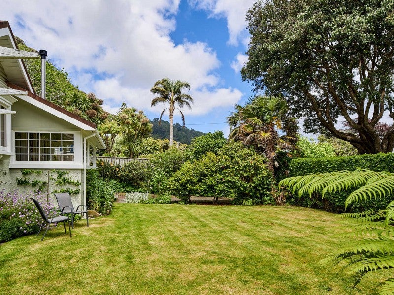 339 Muritai Road, Eastbourne, Lower Hutt - Carousel 2