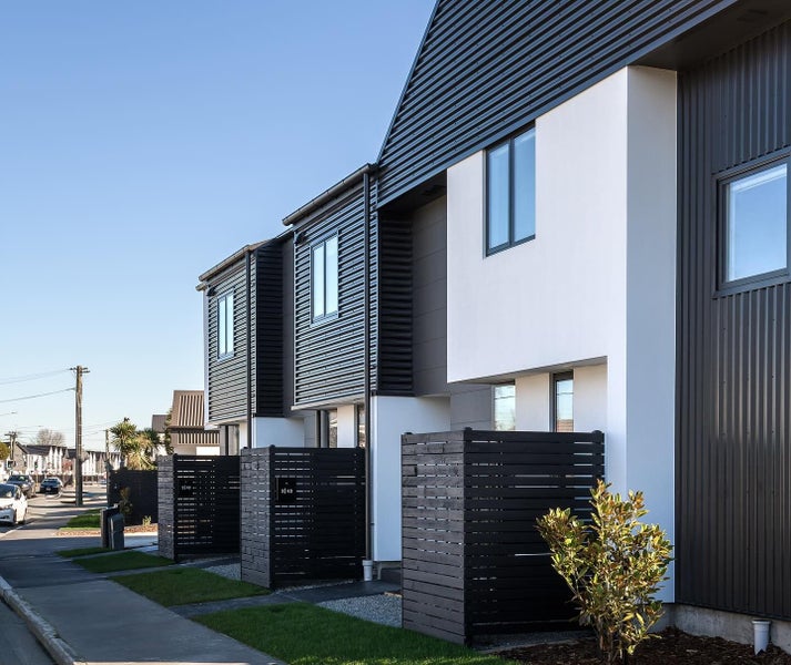 1/43 New Brighton Road, Shirley, Christchurch - Carousel 1