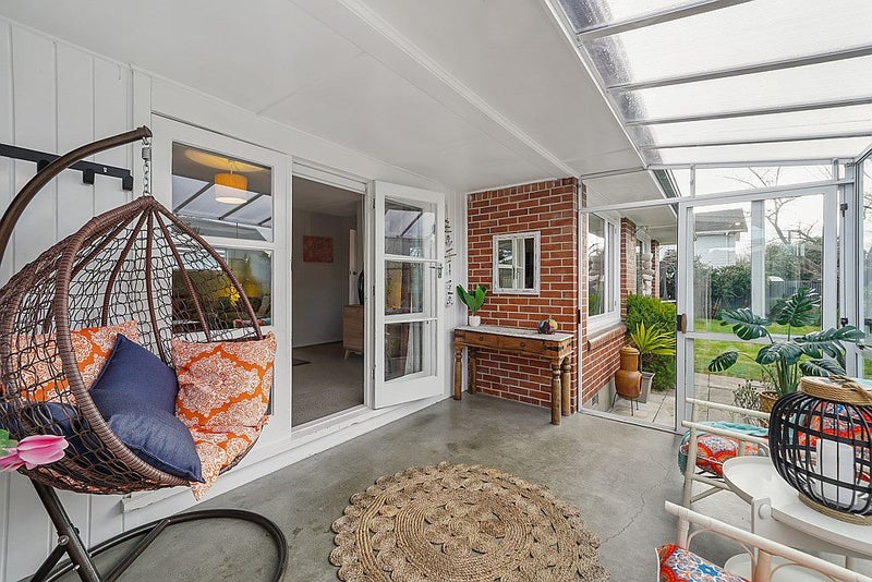 27 Torquay Place, Bryndwr, Christchurch - Carousel 2