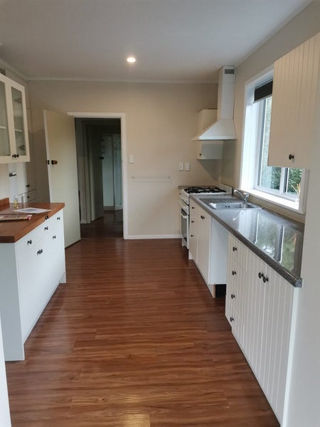 102 Hill Road, Belmont, Lower Hutt - Carousel 2
