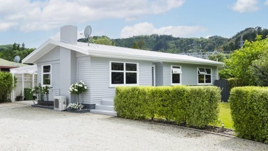 36 Massey Road, Mangapapa, Gisborne - Carousel 1