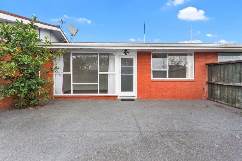 2/126 Aldwins Road, Phillipstown, Christchurch - Carousel 15