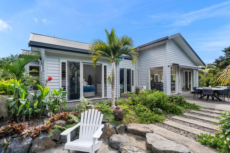 42A Brooke Lane, Kaiwaka - Carousel 1