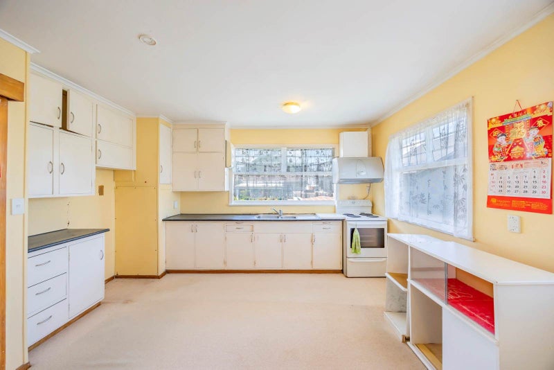 27A Range View Road, Mount Albert, Auckland - Carousel 7