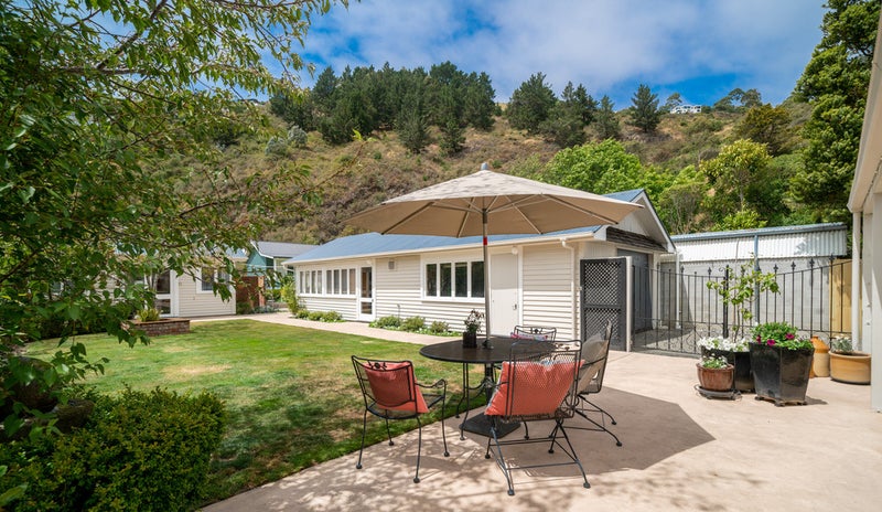 3 Cliff Street, Moncks Bay, Christchurch - Carousel 2
