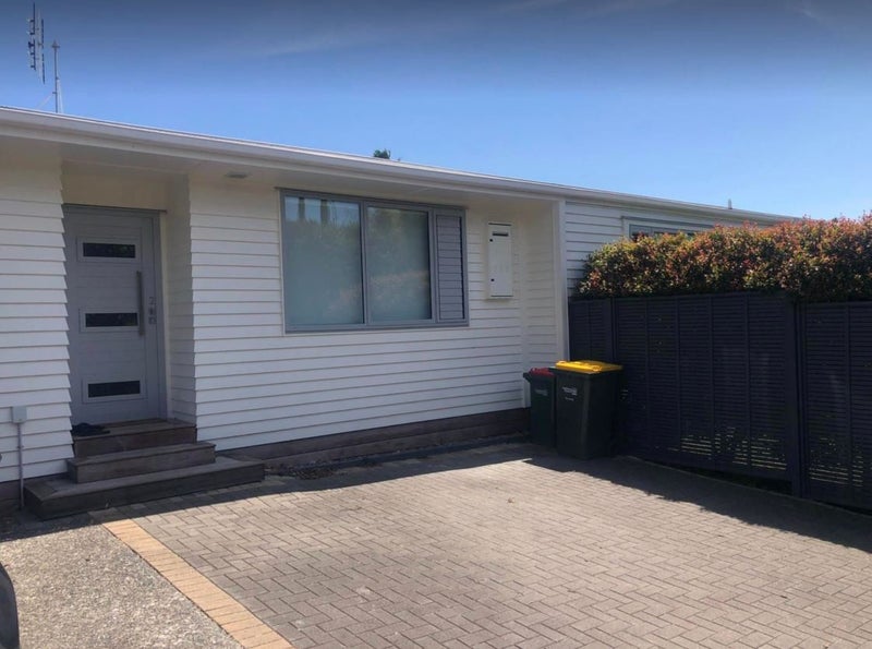 2/8 Cecil Road, Milford, Auckland - Carousel 19