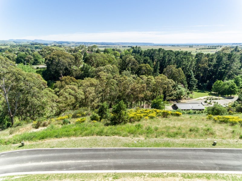 90 Oak Road, Poraiti, Napier - Carousel 1