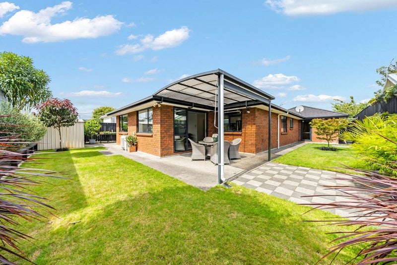 9A WILLOW GROVE, Ebdentown, Upper Hutt - Carousel 2