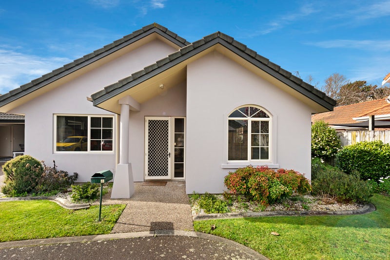 11/16 Rototuna Road, Flagstaff, Hamilton - Carousel 2