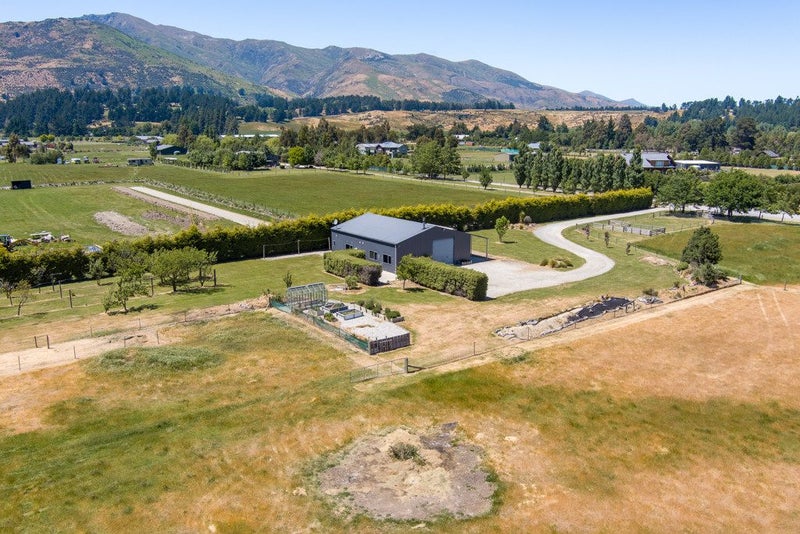 119 Lachlan Avenue, Wanaka - Carousel 1