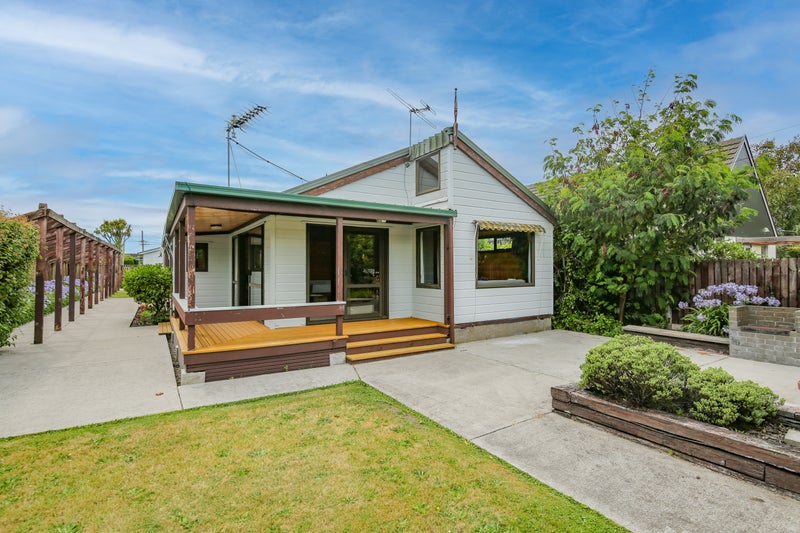 2/238 Estuary Road, South New Brighton, Christchurch - Carousel 1