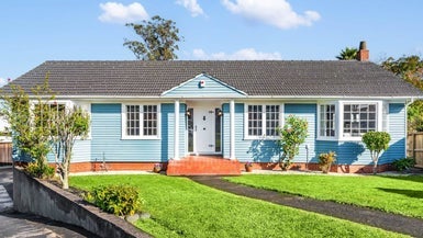 33 Whytehead Crescent, St Heliers, Auckland - Carousel 1