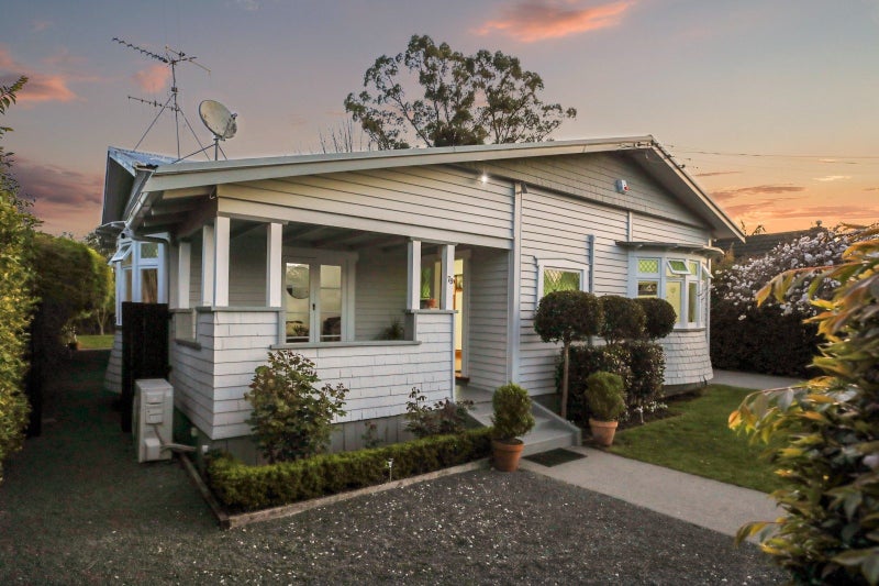 79 Rimu Street, Maeroa, Hamilton - Carousel 1