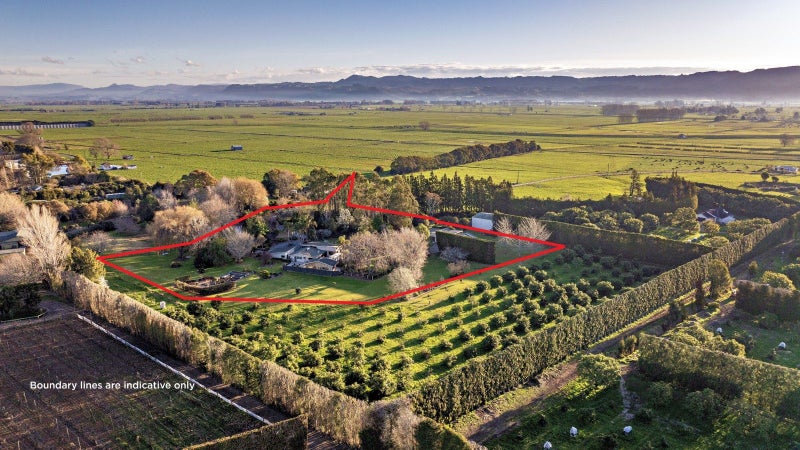 90 Colebrook Road, Whakatane - Carousel 32