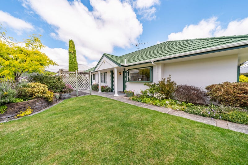 4/715A Fergusson Drive, Elderslea, Upper Hutt - Carousel 2