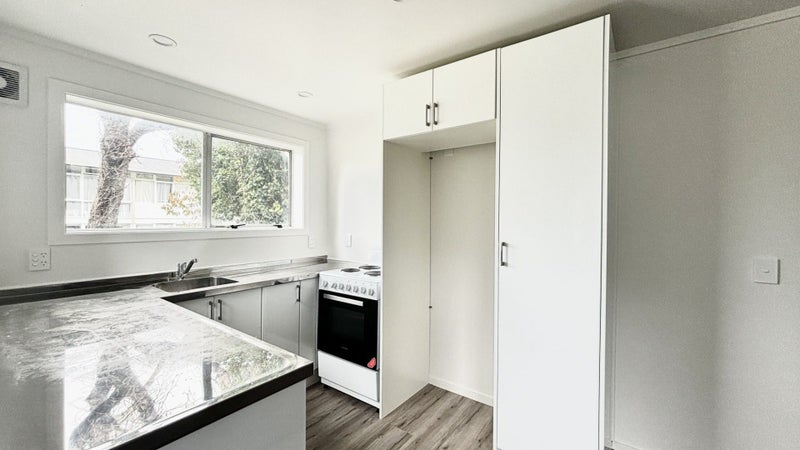 1/24 Parliament Street, Melling, Lower Hutt - Carousel 1