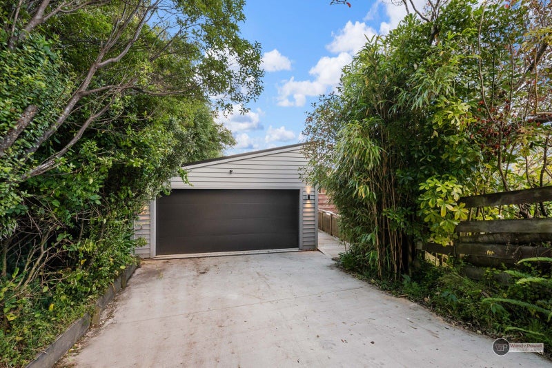 4A Banksia Grove, Maungaraki, Lower Hutt - Carousel 17